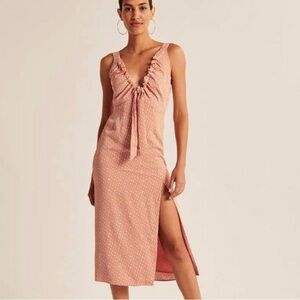 Abercrombie & Fitch V-neck cinch-front Peach slip on midi dress XXSP